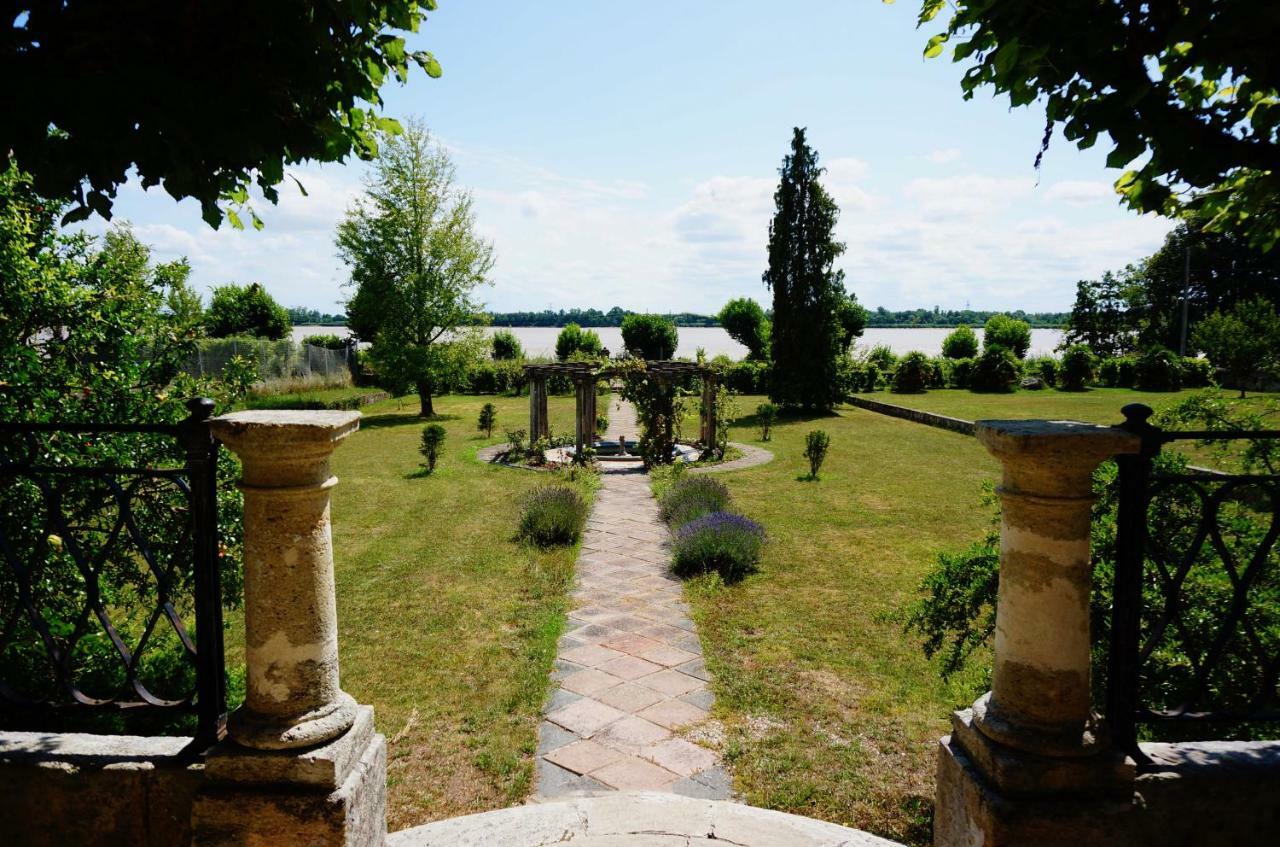 Villa Bacchus Bourg-sur-Gironde Exterior photo